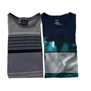 Oakley  Mens XXL T-Shirts Short Sleeve Graphic Striped Blue Gray Preppy Lot of 2